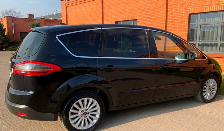 Ford S-Max cena 43500 przebieg: 190000, rok produkcji 2014 z Gniezno małe 742